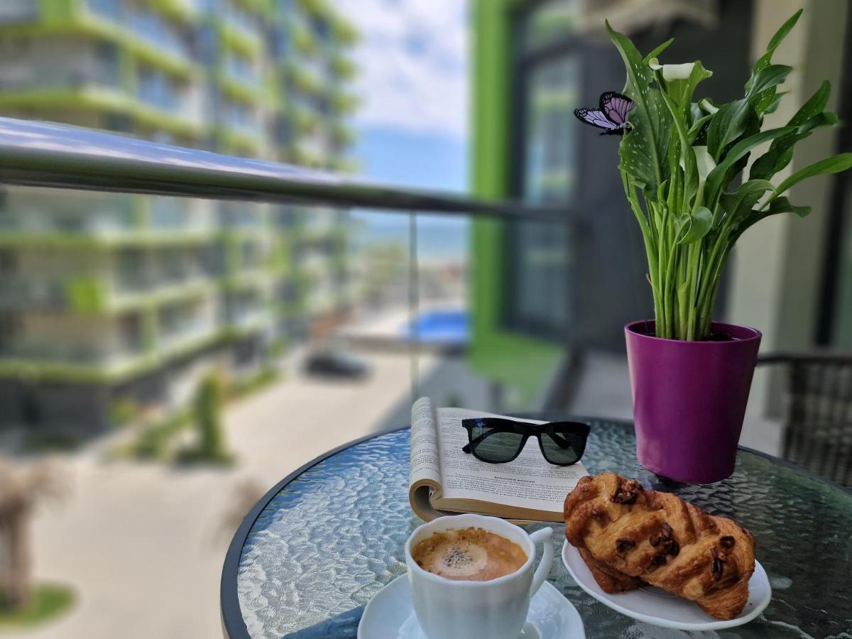 Sole Aparthotel Pool & Spa Mamaia Nord Неводарі Екстер'єр фото